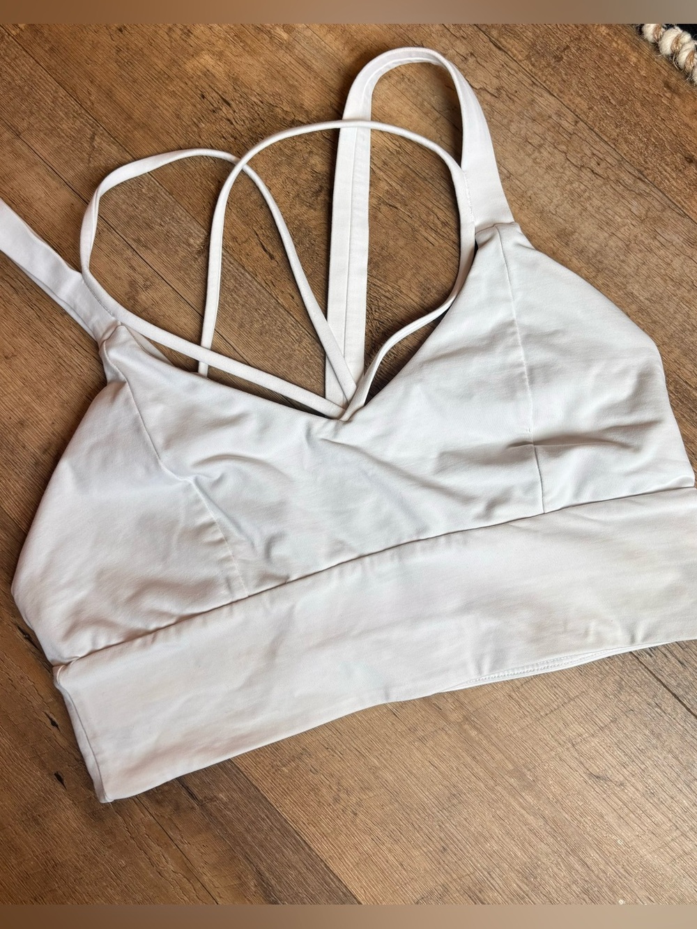 LULU LEMON White Strappy sports Bralette - Women active wear
